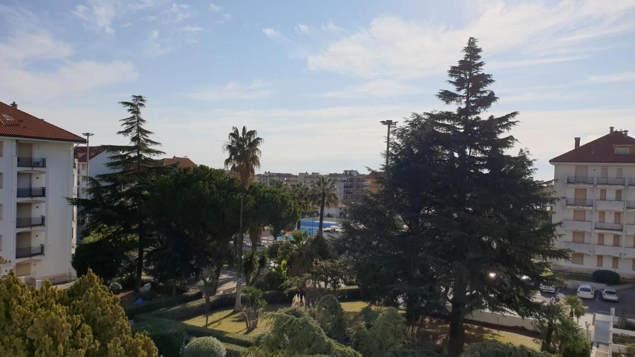 Condominio Ariazzurra S. Bart. 圣巴特罗摩艾美尔 外观 照片