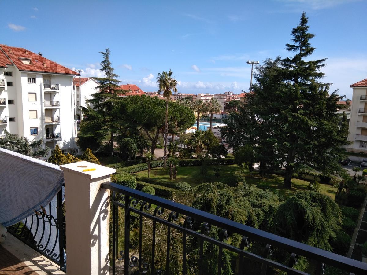 Condominio Ariazzurra S. Bart. 圣巴特罗摩艾美尔 外观 照片